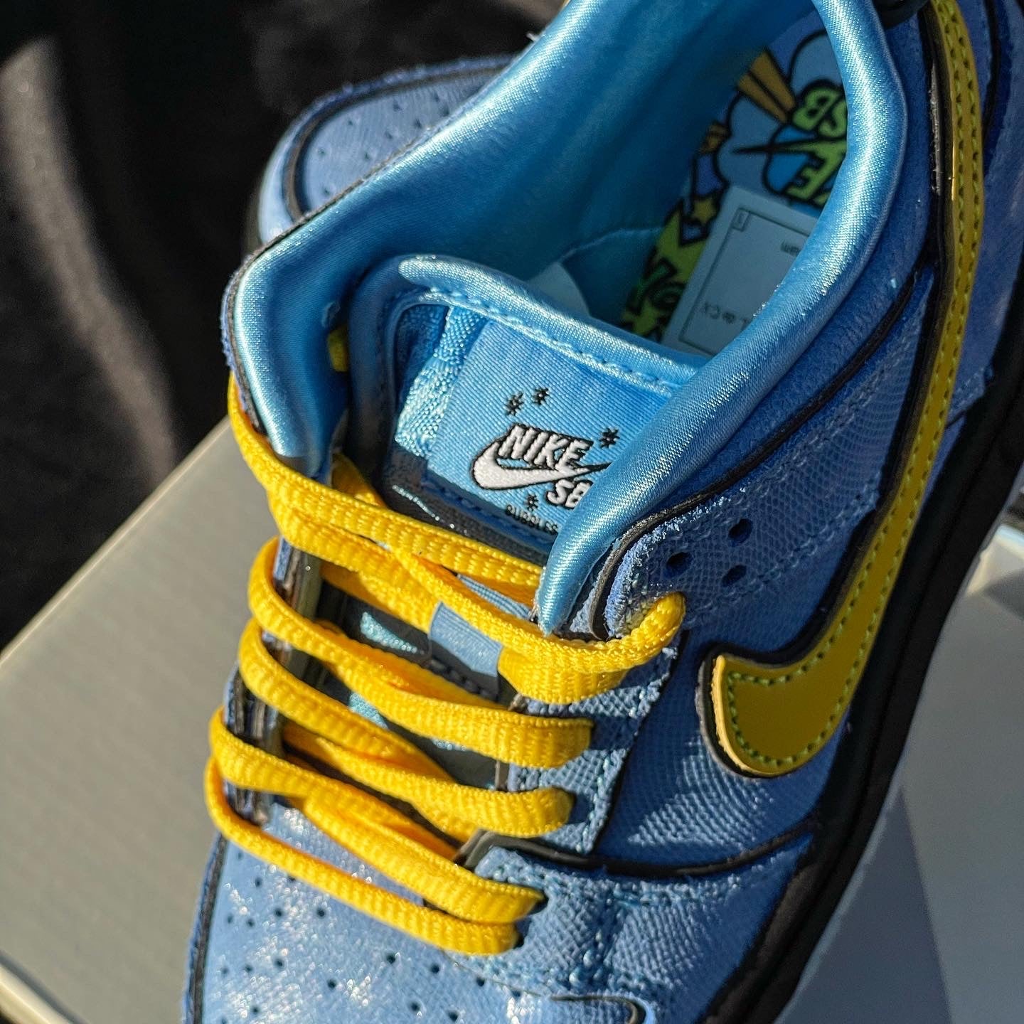 Nike SB Dunk Chicas Súper Poderosas Burbuja