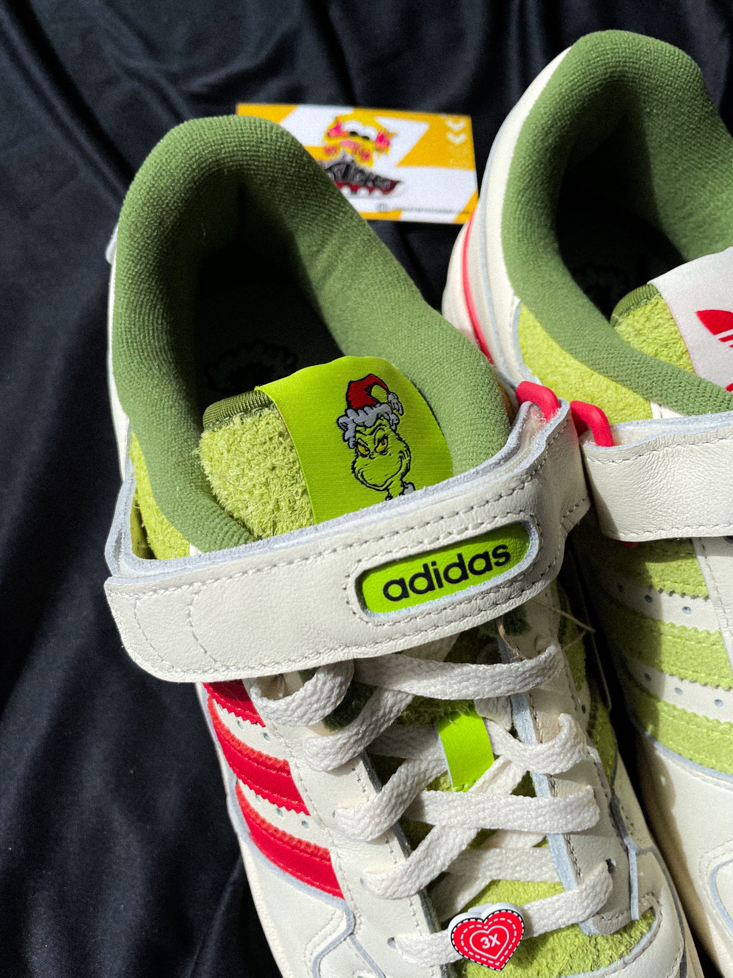 Adidas Fórum x The Grinch