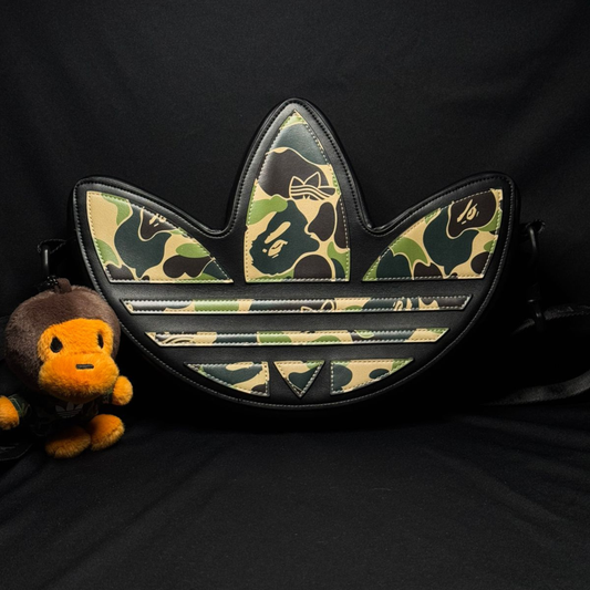 BOLSO ADIDAS x BAPE TREFOIL SHOULDER BAG
