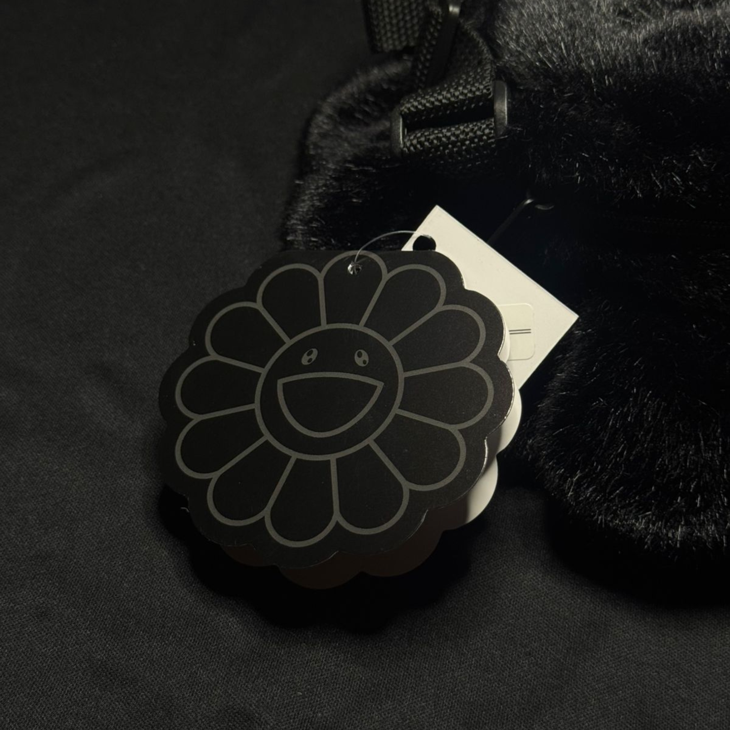 BOLSO TAKASHI MURAKAMI RAINBOW FLOWER SHOULDER BAG ALL BLACK