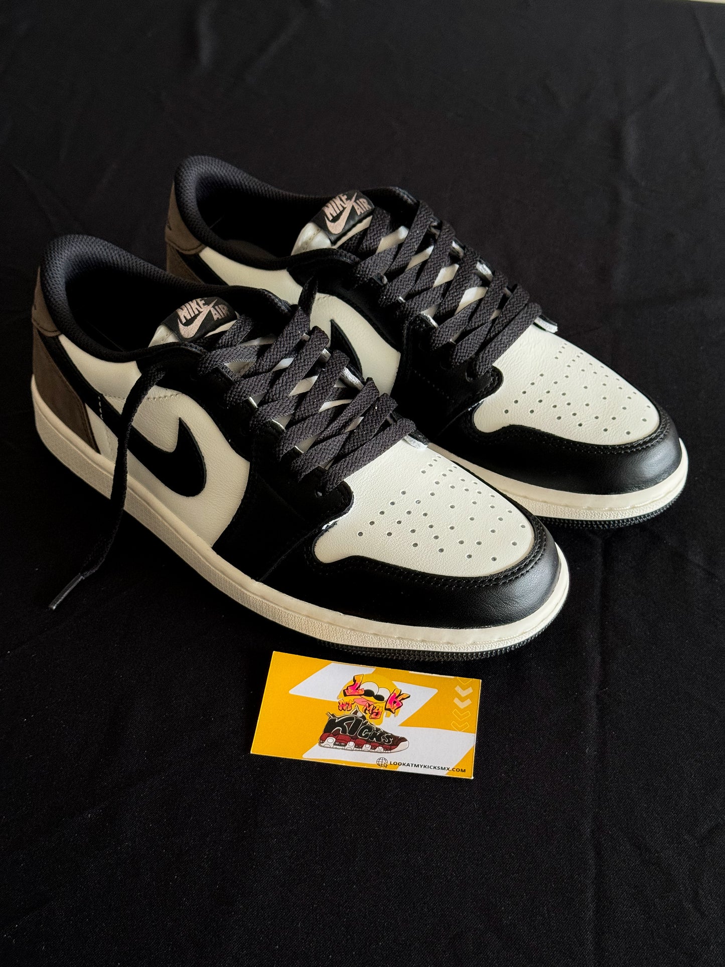 Jordan 1 Low Mocha