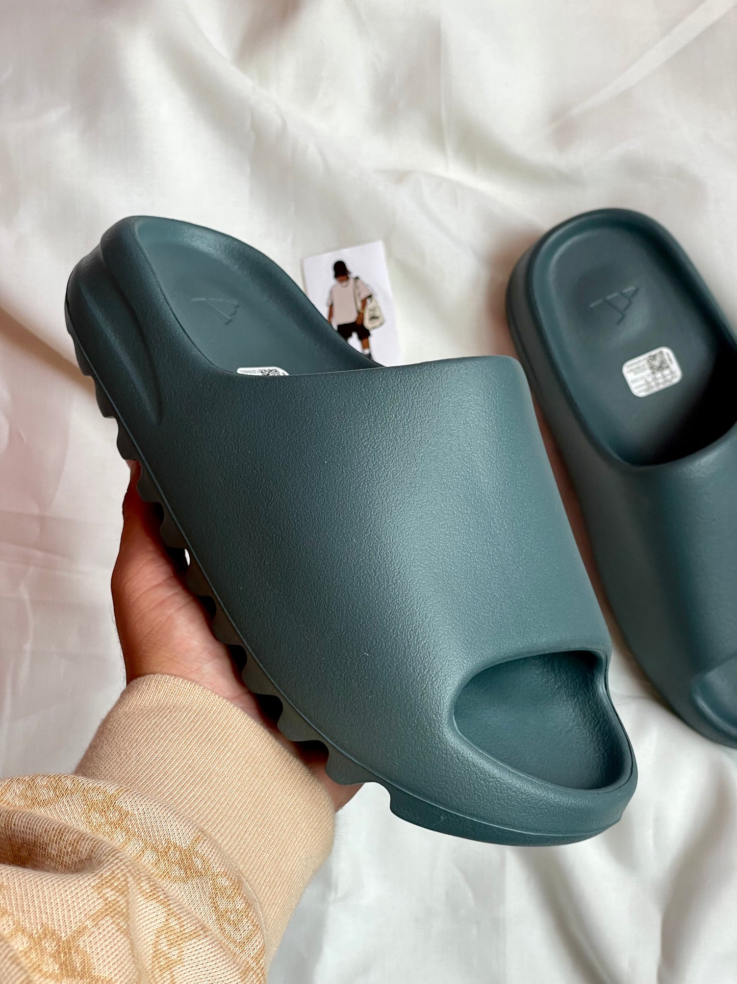 Yeezy Slide Slate Marine