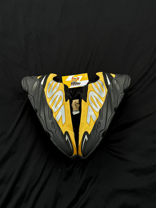 Yeezy 700 Honey Flux