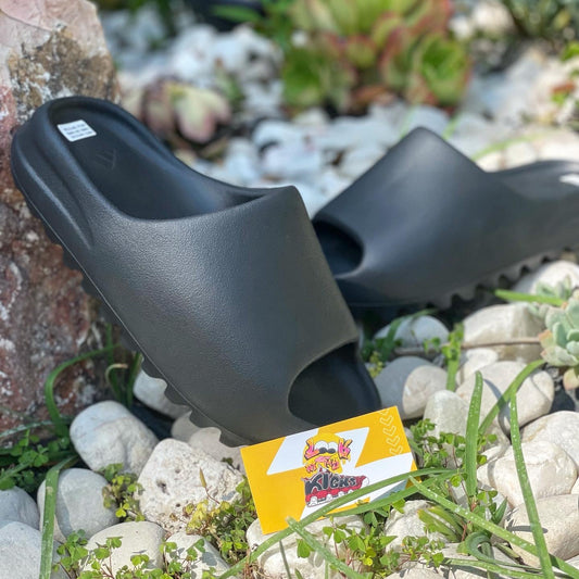 Yeezy Slide Slate Grey