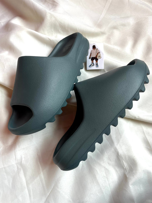 Yeezy Slide Slate Marine