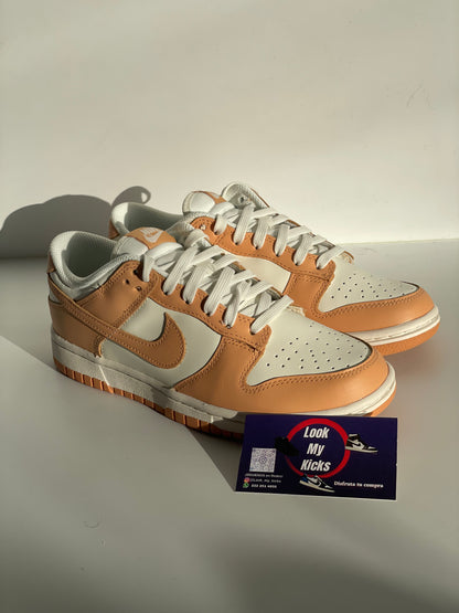 Nike Dunk low Harvest Moon